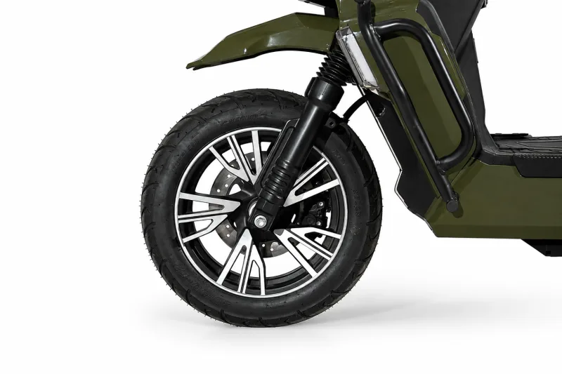 Close-up of the front suspension and frame
